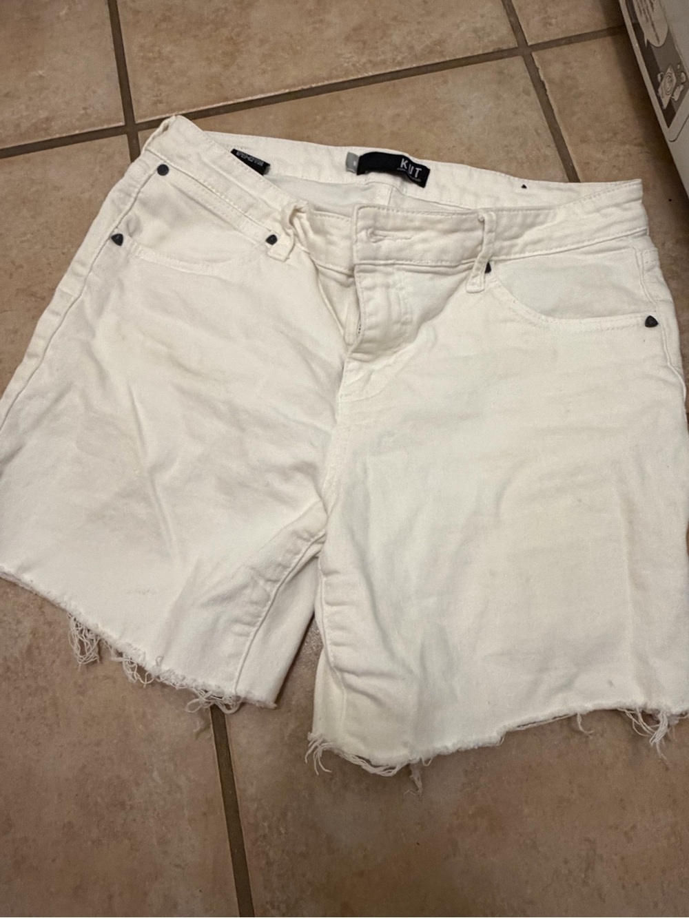 Women KUT from the kloth White Denim Cutoff Shorts